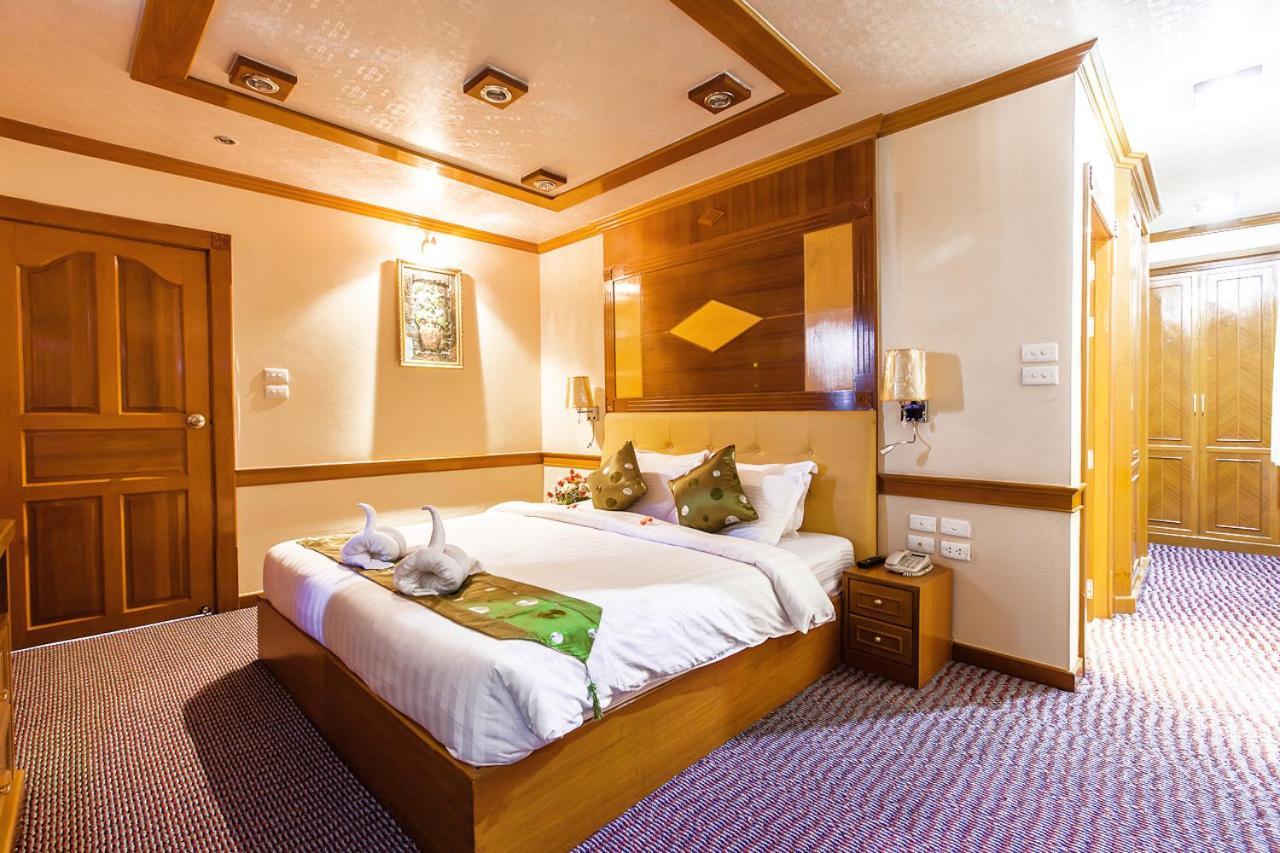Varindavan Park Serviced Residence バンコク都 エクステリア 写真