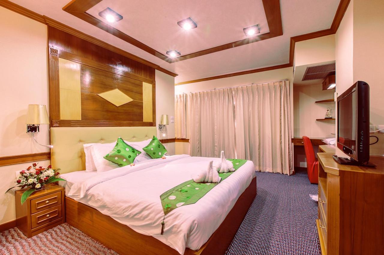 Varindavan Park Serviced Residence バンコク都 エクステリア 写真